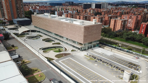 Vista &aacute;erea del Comando Polic&iacute;a Metropolitana de Bogot&aacute;