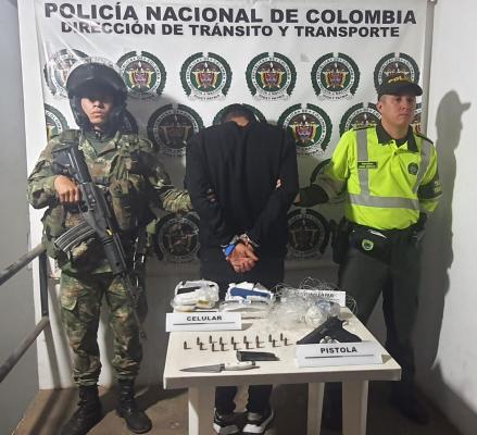 Capturado cuando pretendía lanzar elementos al interior de la cárcel de Yopal 