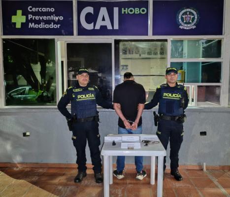 Con medida de aseguramiento quedó hombre que hurto a un estudiante.