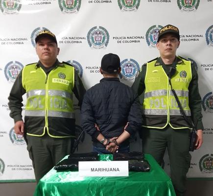 Capturado con porte de estupefacientes 