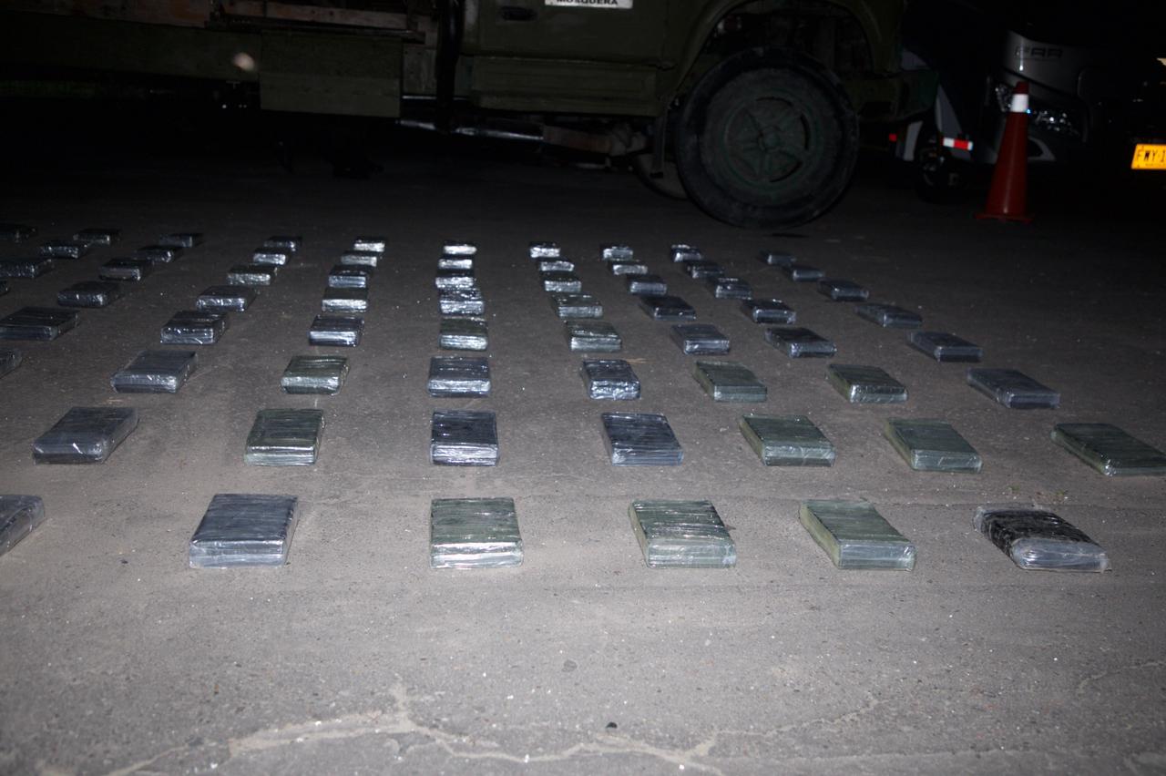 Frustramos-el-envío-159-kilos-de-cocaína-a-Europa