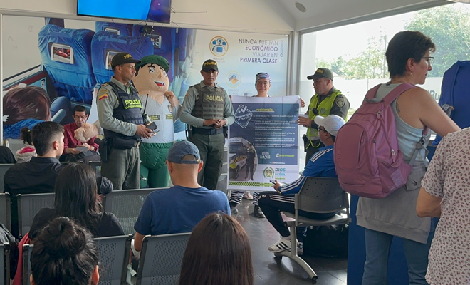 se busca garantizar la tranquilidad de quienes ingresan y salen de la ciudad en la temporada de fin de año. 