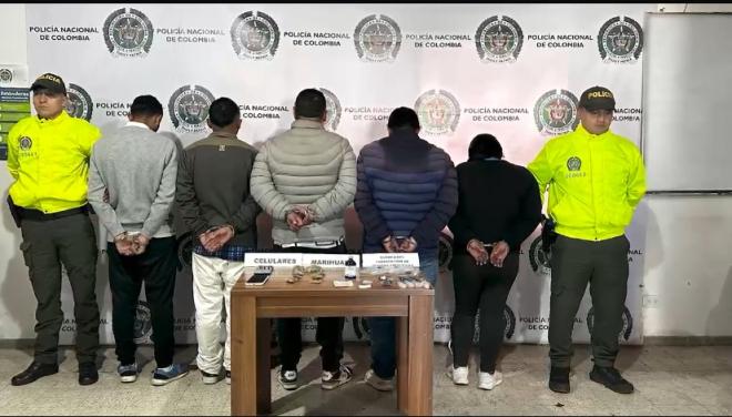  personal de la Seccional  Protección y Servicios Especiales, llevó a cabo la materialización de 05 capturas