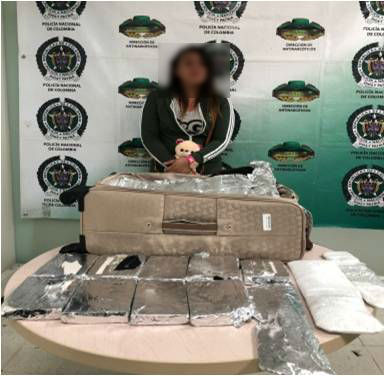 Capturada-mujer-de-24-años-de-edad-con-cocaína-en-su-equipaje-en-el-aeropuerto-Ernesto-Cortissoz-de-Barranquilla 
