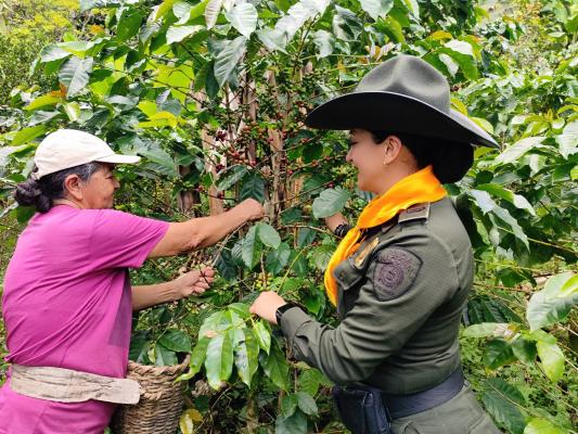 Por un campo más seguro