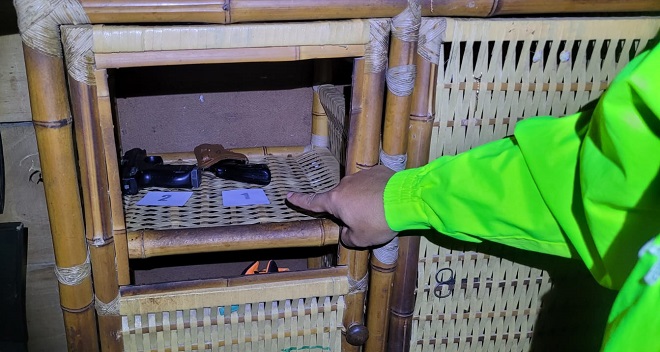 Búsqueda de armas en allanamientos