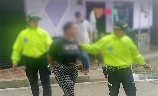 Transito de capturada por Policías 