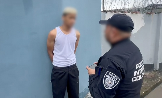 Fue detenido en Barrancabermeja tras una Notificación Roja de INTERPOL; está acusado de participar en un homicidio en Chile y sería miembro del Tren de Aragua.
