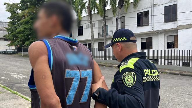 Captura de alias eduar por el delito de porte arma de fuego