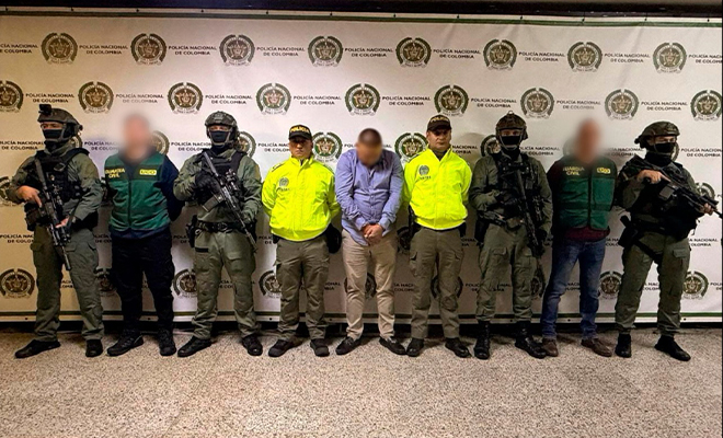 Policias,_un Capturado_alias_Medio_Labio_backing y Guardia Civil Espa&ntilde;ola y Europol