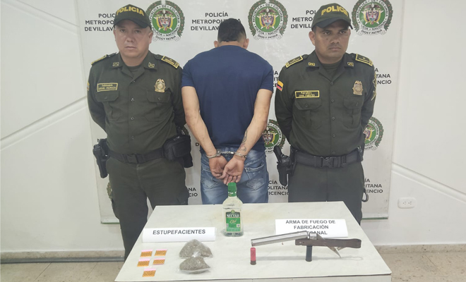 Este sujeto fue sorprendieron con un arma de fuego artesanal tipo "Changón" y un cartucho calibre 16 milímetros. 