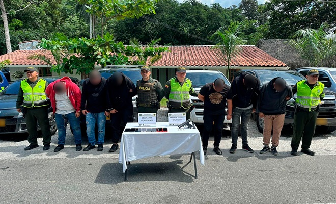En Doradal, Antioquia capturadas seis personas y recuperados cuatro vehículos hurtados en la comuna 11 Laureles
