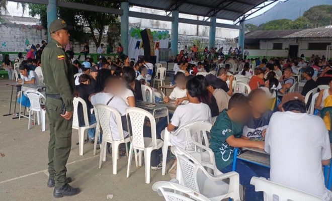 La Policía Metropolitana de Montería reafirma su compromiso con la prevención y la construcción de tejido social desde las aulas y los hogares.