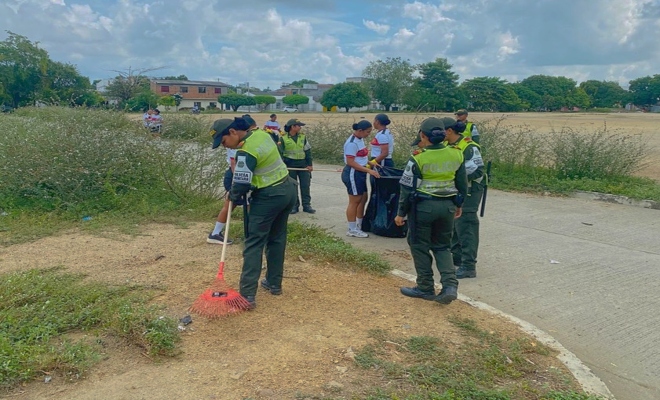 Con trabajo en equipo y sentido de pertenencia, trabajamos por la recuperación de un lote abandonado en la urbanización Vallejo, transformando un espacio olvidado en un lugar digno para la comunidad.