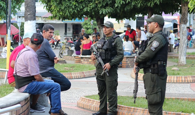 Más de 86.000 vehículos se movilizaron por las vías de Santander durante el fin de semana, con controles viales y campañas pedagógicas.