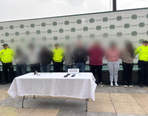  Incautación de siete vehículos, dos de ellos abandonados, los cuales fueron utilizados para el transporte de la droga.