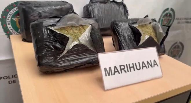  logramos incautar cerca de 53.800 gramos de estupefacientes que pretendían salir en diferentes encomiendas de esta terminal aérea.