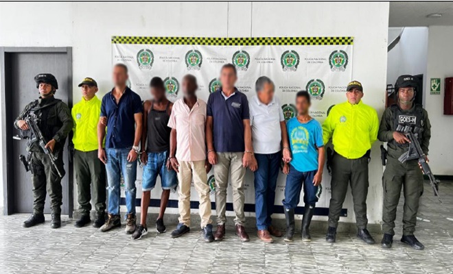 Policía presenta capturados por hurto a hidrocarburos