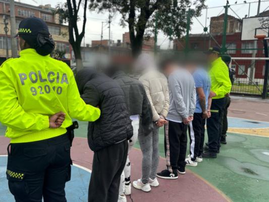 Utilizaban una residencia como laboratorio   para la elaboración de drogas sintéticas, donde empleaban medicamentos de uso veterinario como la Ketamina para realizar Tusi