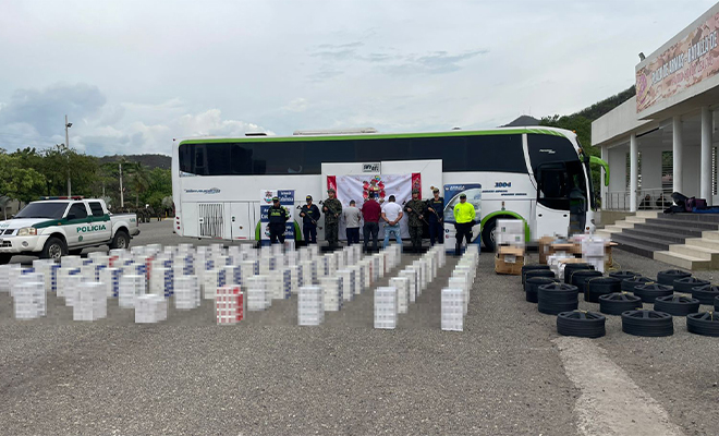Incautación de 20.000 cajetillas de cigarrillos ilegales en la ciudad de Santa Marta.