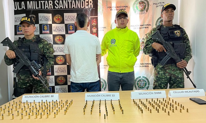 Incautación de material de guerra