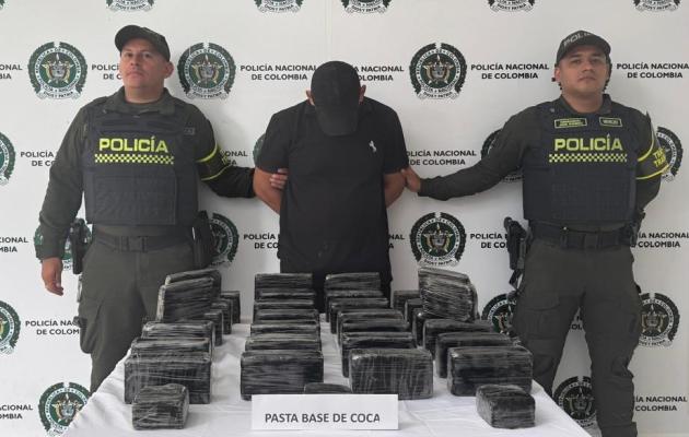 Capturado en San Miguel sujeto que transportaba 27 kilos de base de coca en una caleta oculta
