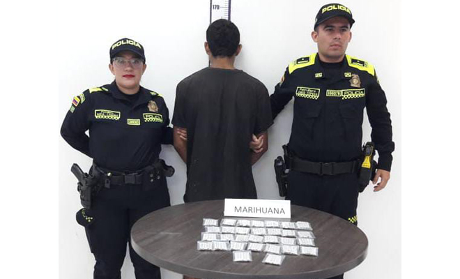 La sustancia alucinógena avaluada en más de cuatrocientos mil pesos fue dejado a disposición de la fiscalía y este sujeto deberá responder por tráfico, fabricación o porte de estupefacientes.