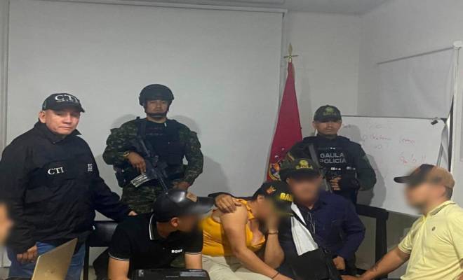 Pareja fue engañada a través de Facebook, luego los secuestraron, la Policía y el Ejército los devolvieron a la libertad