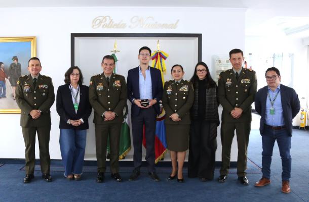 Fortaleciendo la Educaci&oacute;n Policial