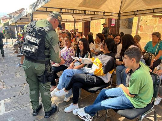 Damos a conocer a la comunidad las diferentes modalidades de extorsión