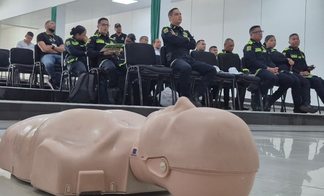 capacitamos 62 funcionarios en Valledupar