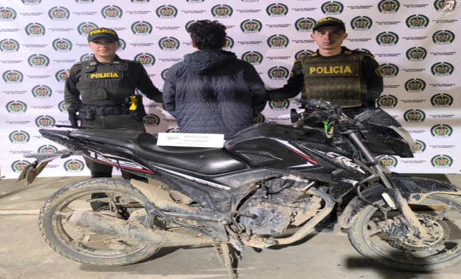 Capturadas dos personas y recuperadas dos motocicletas 