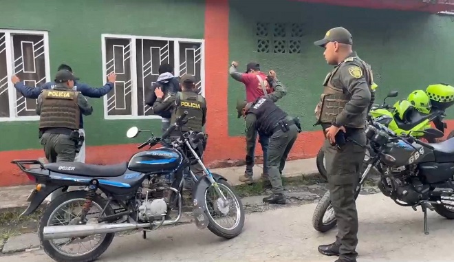 Registro a motocicletas y solicitud de antecedentes