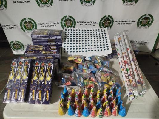 Reporta la incautación de más de 800 kilos de pólvora