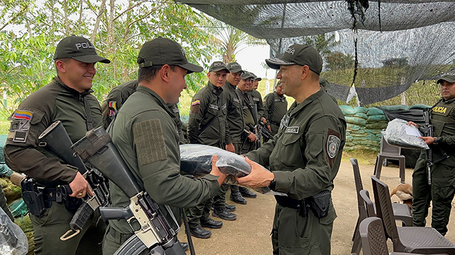 Avanza en Guaviare la gestión logística liderada por el señor brigadier general Herbert Benavidez Valderrama, director Logístico y Financiero.