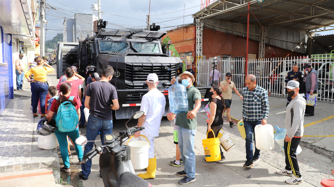 Se distribuyeron 30.000 litros de agua