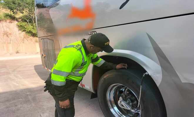 Seccional de Tránsito y Transporte, llegaron hasta los terminales de transportes y diferentes peajes del Tolima