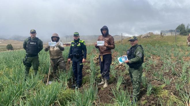 Agradecimiento por la ciudadanía a los Policías.