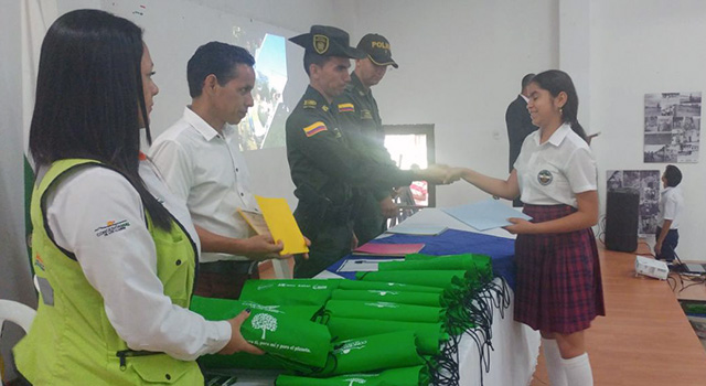 La Policía Nacional-vela-por-la protección-de-los recursos naturales-y-el-medio ambiente-en-el-Meta