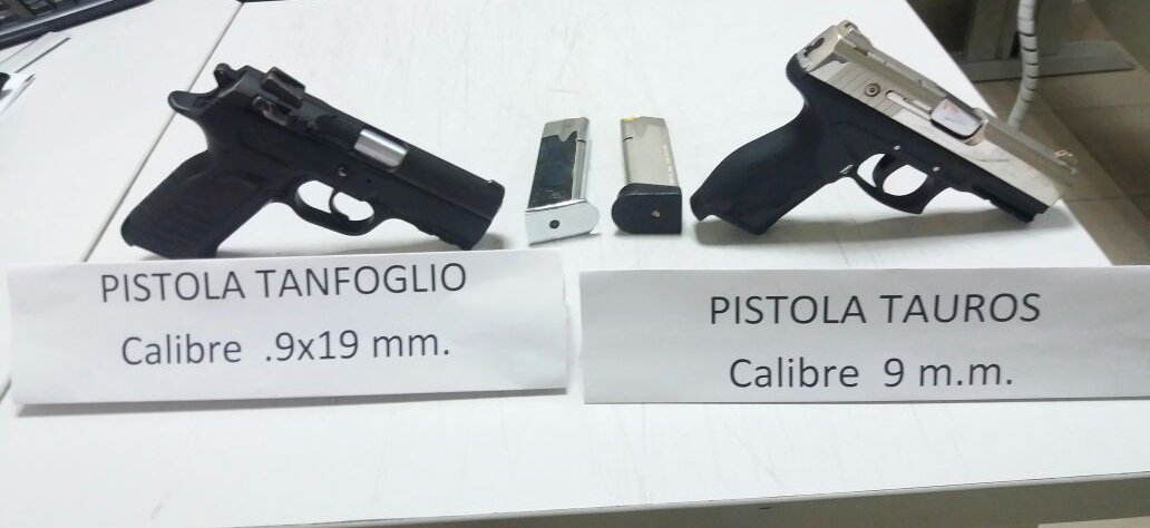 captura_de_dos_personas_ y_la_incautación_de_dos_pistolas.