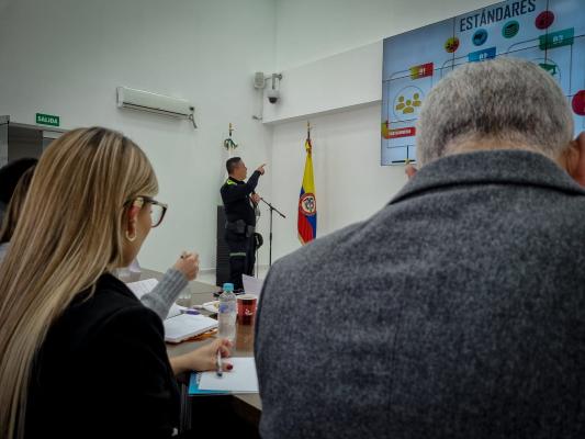 Primera sesión de validación Consultiva de Estándares Mínimos de Policía