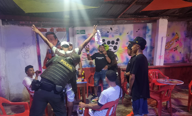 565 uniformados de la Policía Bolívar fueron los encargados de velar por la seguridad en los municipios y corregimientos. 