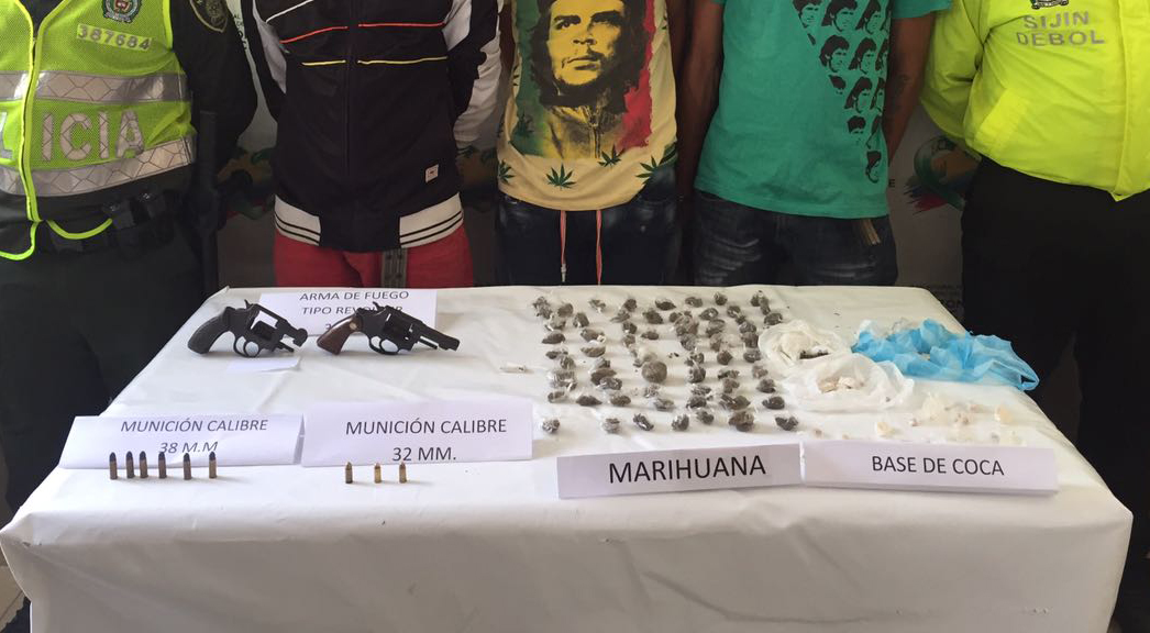 Caen con droga y armas de fuego