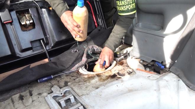 Autoridades capturaron a un hombre y una mujer por transportar droga