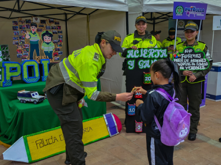 mediante la campaña tu morral, tus sueños acompañamos a nuestros niños, niñas y adolescentes