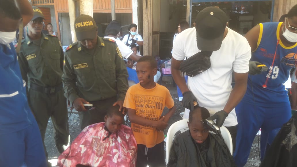 Valle-del-cauca-Realizamos-actividad-de-acercamiento-con-la-comunidad-buenaventura