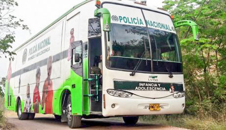  bus-intercativo-policia-uso-redes-sociales-seguridad-ninos-internet