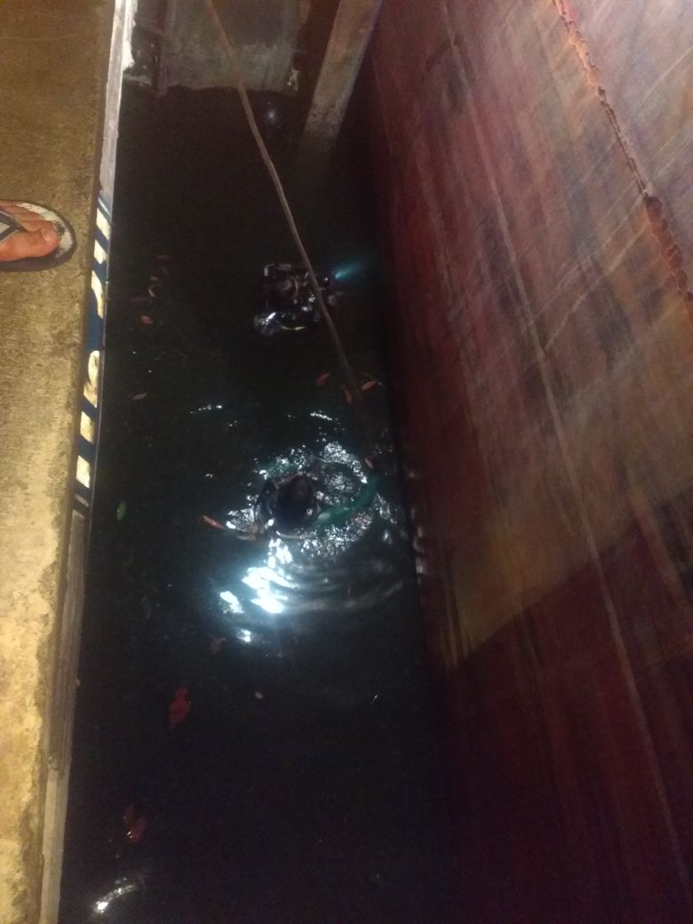 Buzos-de-la-Policía-Nacional-hallan-481-kilos-de-cocaína-durante-inspección-subacuática-en-el-puerto-de-Buenaventura