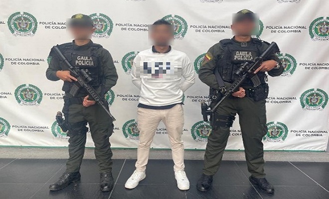 Estas personas realizaban exigencias económicas mediante amenazas 