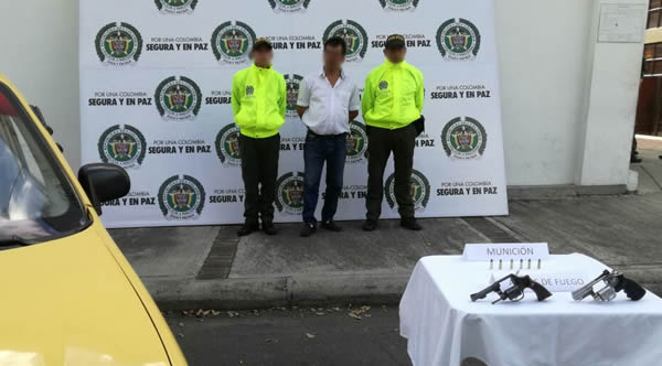 captura-policia-ibague-porte-ilegal-armas-de-fuego